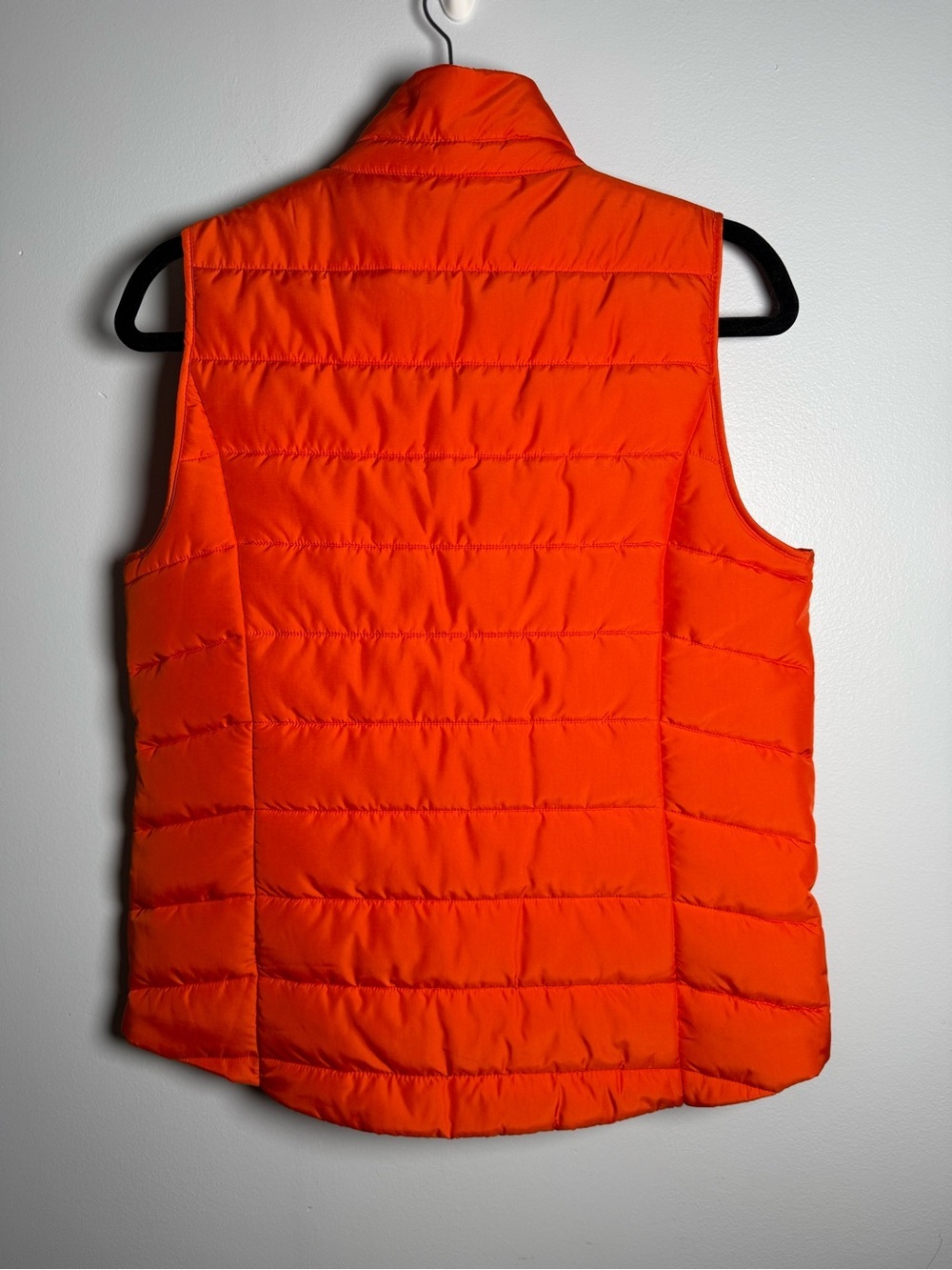 MICHAEL Michael Kors Bright Orange Quilted Puffer Vest - Picture 2 of 12